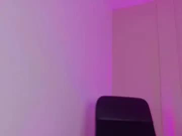 Freechat cristalcornner_ on Chaturbate