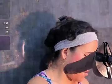 dalia_roses on Chaturbate