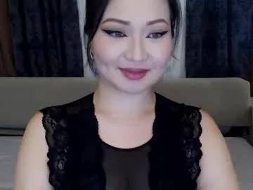 danymeen on Chaturbate