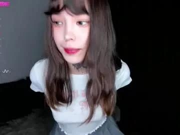 dark_ester on Chaturbate