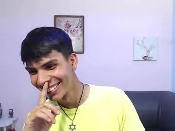 Freechat david_925_ on Chaturbate