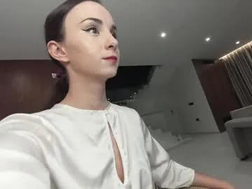 Freechat ehotlovea on Chaturbate