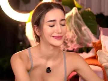 emilyraymont on Chaturbate