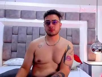 ethan_greys on Chaturbate