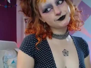 friskyflowers on Chaturbate