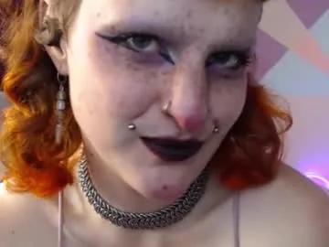friskyflowers on Chaturbate