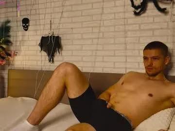 garettvosss on Chaturbate