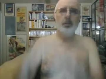 gentcallr — Gentcallr's room #uncut #foreskin #mature #gay #feet