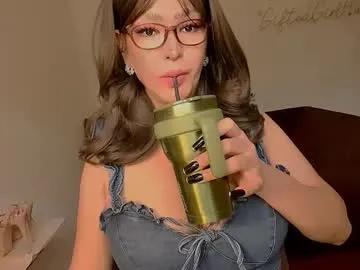 Freechat giftedgirl4u on Chaturbate