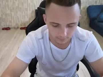 golden_boyyy21 on Chaturbate