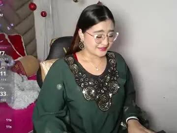 Freechat heluejamil on Chaturbate