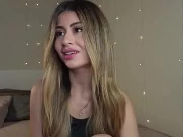 holayoula on Chaturbate