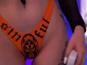 hotbustybabex on Chaturbate