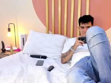 jake_and_nicolee on Chaturbate