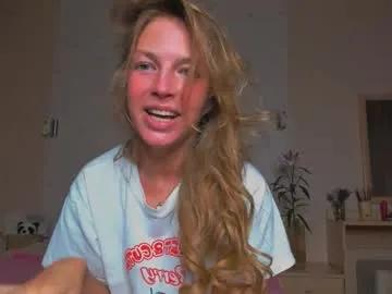 jeannesnowru — I'm not the one you're looking for I'm the one you're afraid to dream about.^^ #fit # #new # #pvt #flexible #blonde #natural # [1700 tokens remaining]