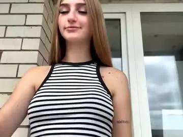 jinnyjaquins on Chaturbate