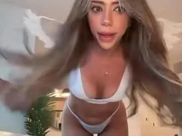 juliaabrooks on Chaturbate