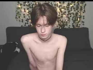 kaislutx on Chaturbate