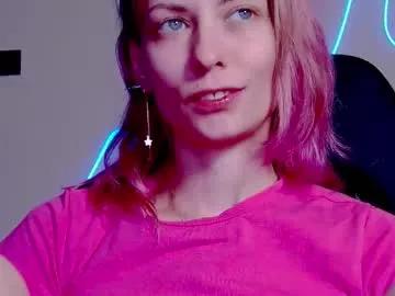 Freechat karoline121 on Chaturbate