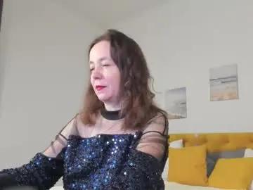 kiraadamss — kiss me [5 tokens left] Hello everyone's name is Kira, let's have fun today! #milf #skinny #anal #sqvirt #ass