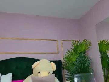 kirrawhite on Chaturbate