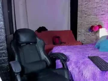 kittyqueen01 on Chaturbate