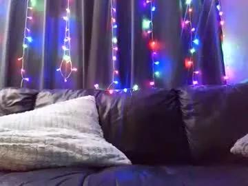 Freechat kyliekween on Chaturbate