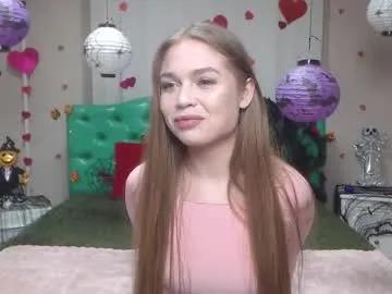 larapika on Chaturbate