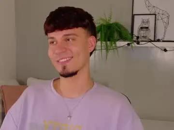 Freechat liamthunder05_ on Chaturbate