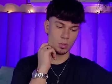 Freechat liamthunder05_ on Chaturbate