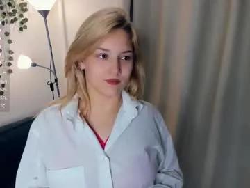 little__caprice on Chaturbate