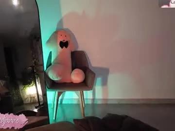 loidjanne on Chaturbate