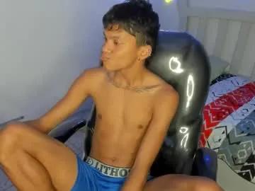 loistwink_1 on Chaturbate