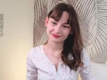 Freechat lolaprise on Chaturbate