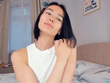 lora_lifelover on Chaturbate