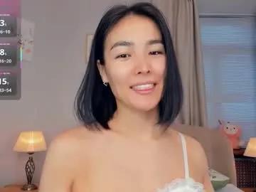 lora_lifelover on Chaturbate