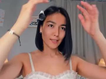 lora_lifelover on Chaturbate