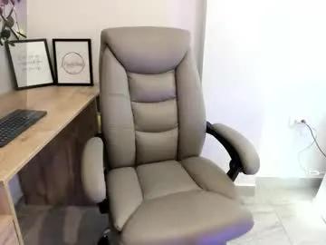 Freechat madeleine_w on Chaturbate