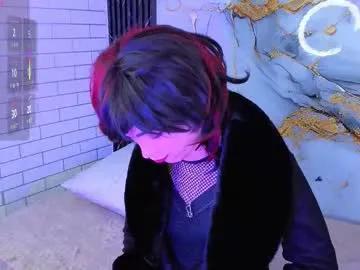 Freechat maevekuro on Chaturbate