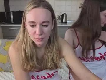 Freechat magical_mermaids on Chaturbate