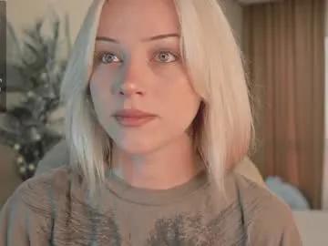 Freechat mia_milagros on Chaturbate