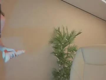 Freechat mia_milagros on Chaturbate