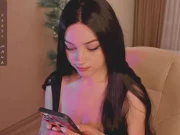 Freechat mia_milagros on Chaturbate