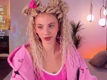 mia_silk on Chaturbate