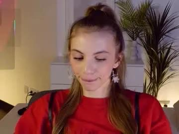 mia_silk on Chaturbate