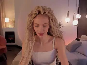 mia_silk on Chaturbate