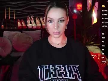 mistress_darsy on Chaturbate