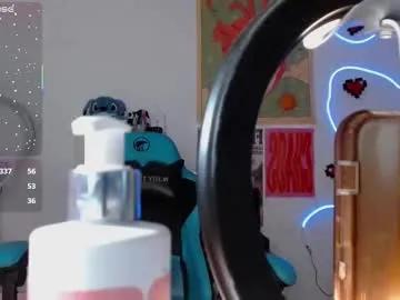 Freechat myevangeline_ on Chaturbate