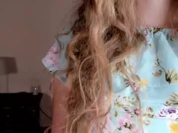 nataly_hello on Chaturbate