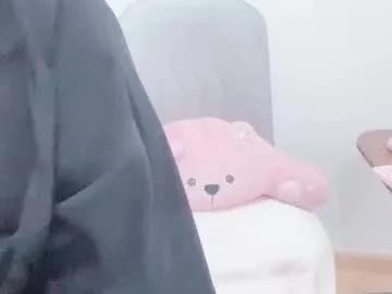 Away natycutiegirl on Chaturbate